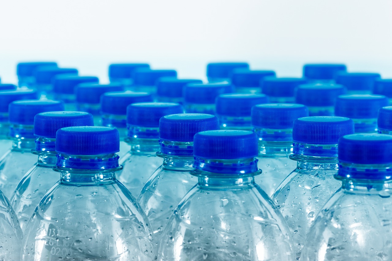 bottles-4276208_1280 ReMade in Italy - immagine 1